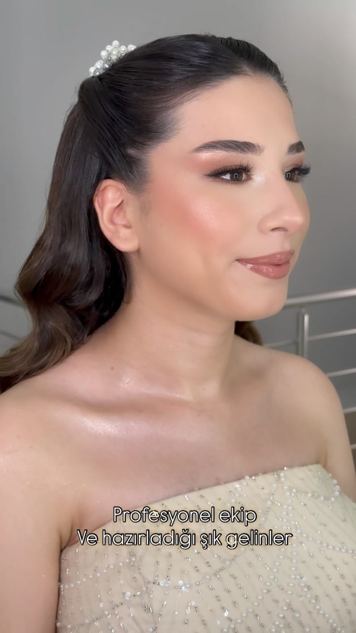 Post 1 by Gülden Bride Salon on Instagram (video)