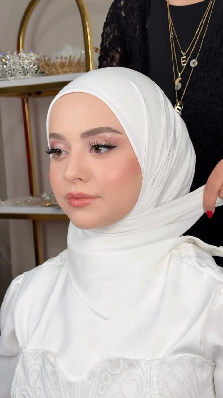 Post 5 by Gülden Bride Salon on Instagram (video)