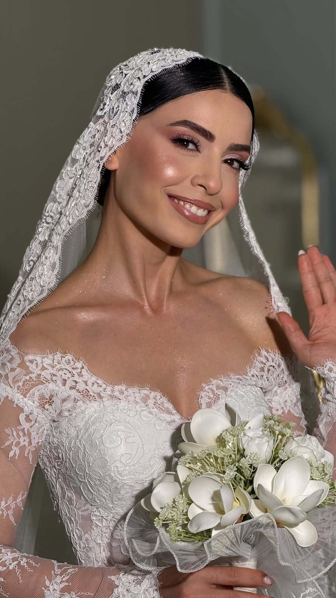 Post 7 by Gülden Bride Salon on Instagram (video)