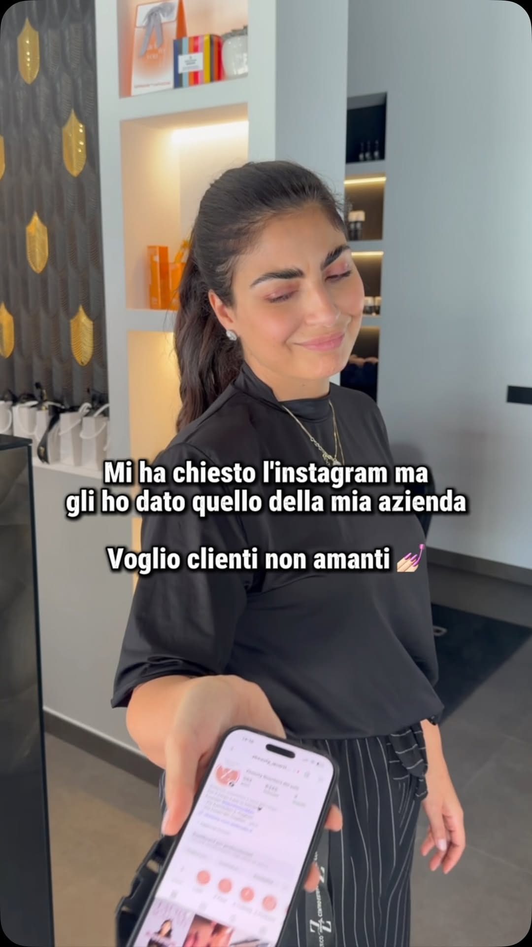 Post 8 by Laura Zuddas | Beauty expert on Instagram (video)
