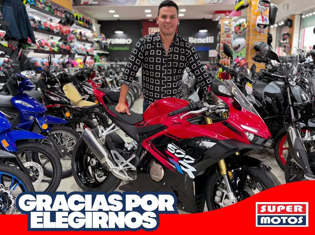 Post 5 by SuperMotos | Motos - Cuatriciclos - Cascos - Indumentaria on Instagram (carousel)