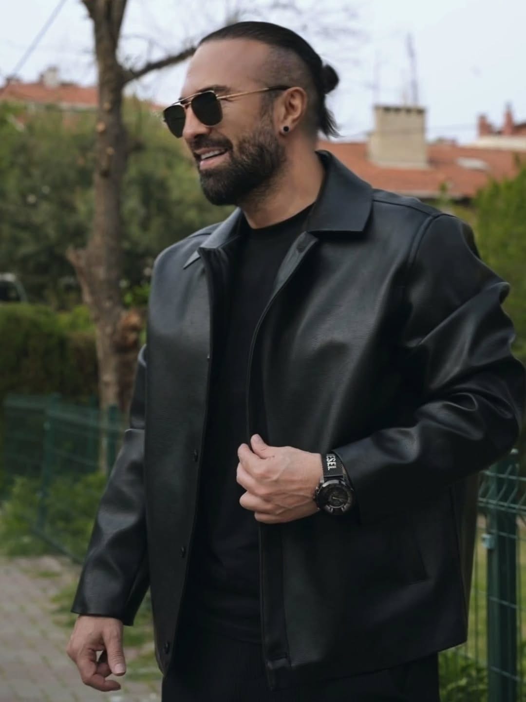 Post 4 by Selçuk Şarbalkan on Instagram (image)