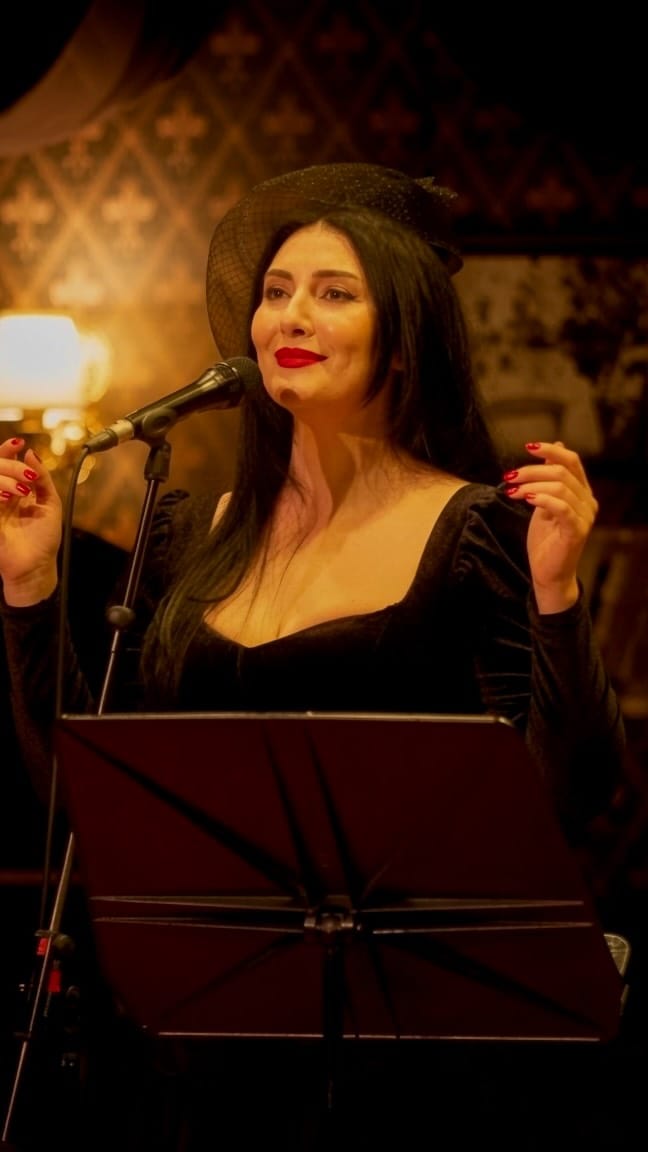 Post 4 by Burcu Göktürk on Instagram (video)