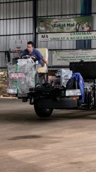 Post 5 by HUJAT OTOMOTIF INDONESIA on Instagram (video)