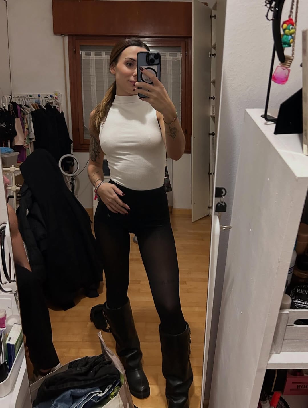Post 5 by S💘O✨F💋I🧚‍♀️A on Instagram (carousel)