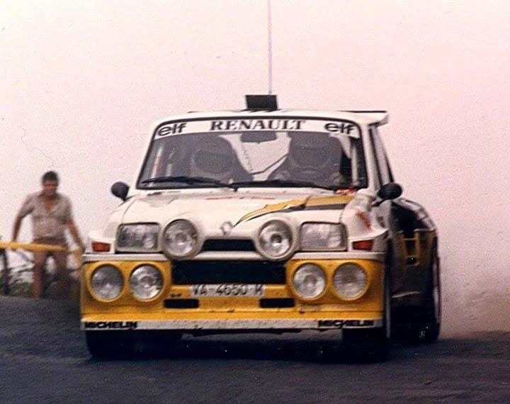 Post 7 by Renault 5 Spotters on Instagram (image)
