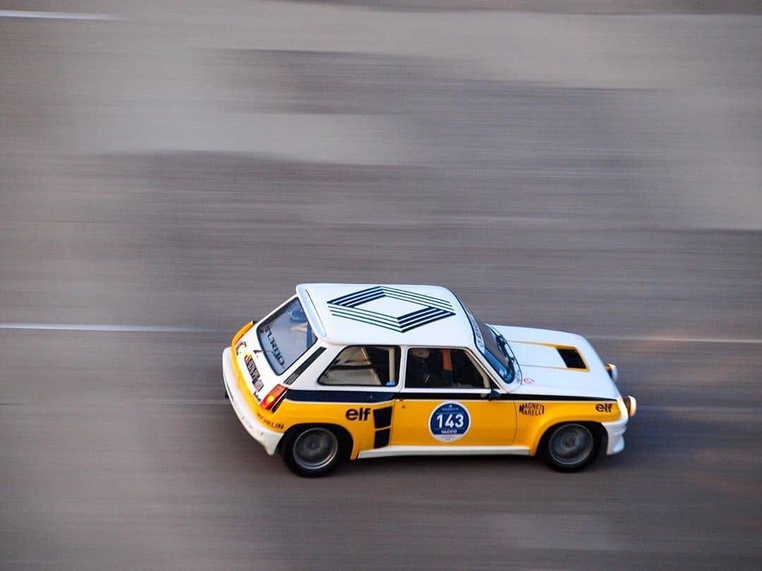 Post 10 by Renault 5 Spotters on Instagram (image)