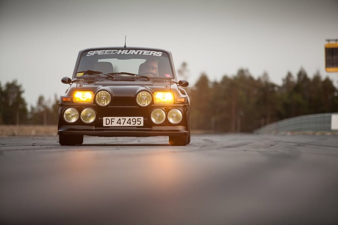 Post 3 by Renault 5 Spotters on Instagram (carousel)