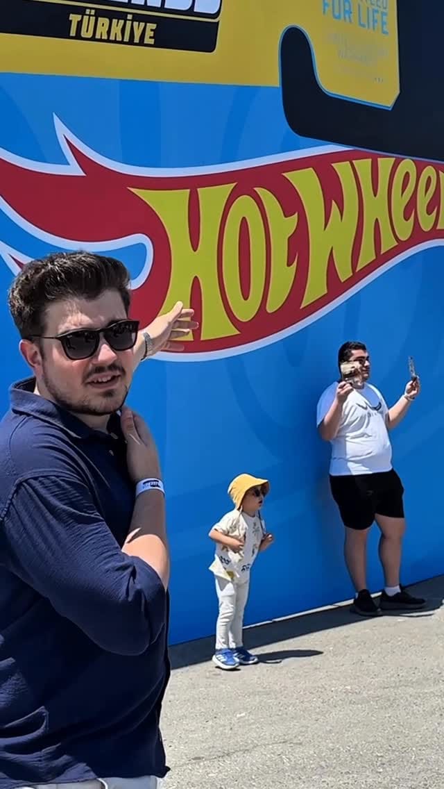 Post 9 by Zeynel Küçükkeskin on Instagram (video)