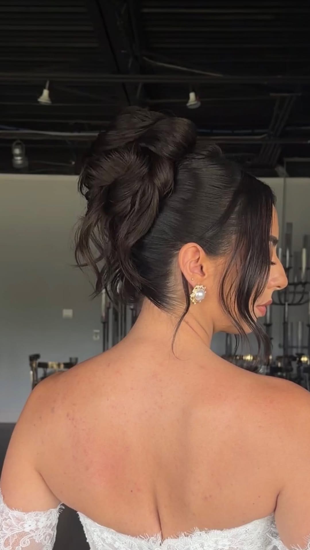 Post 7 by Michigan Wedding Hairstylist | Kaelee Watts on Instagram (video)
