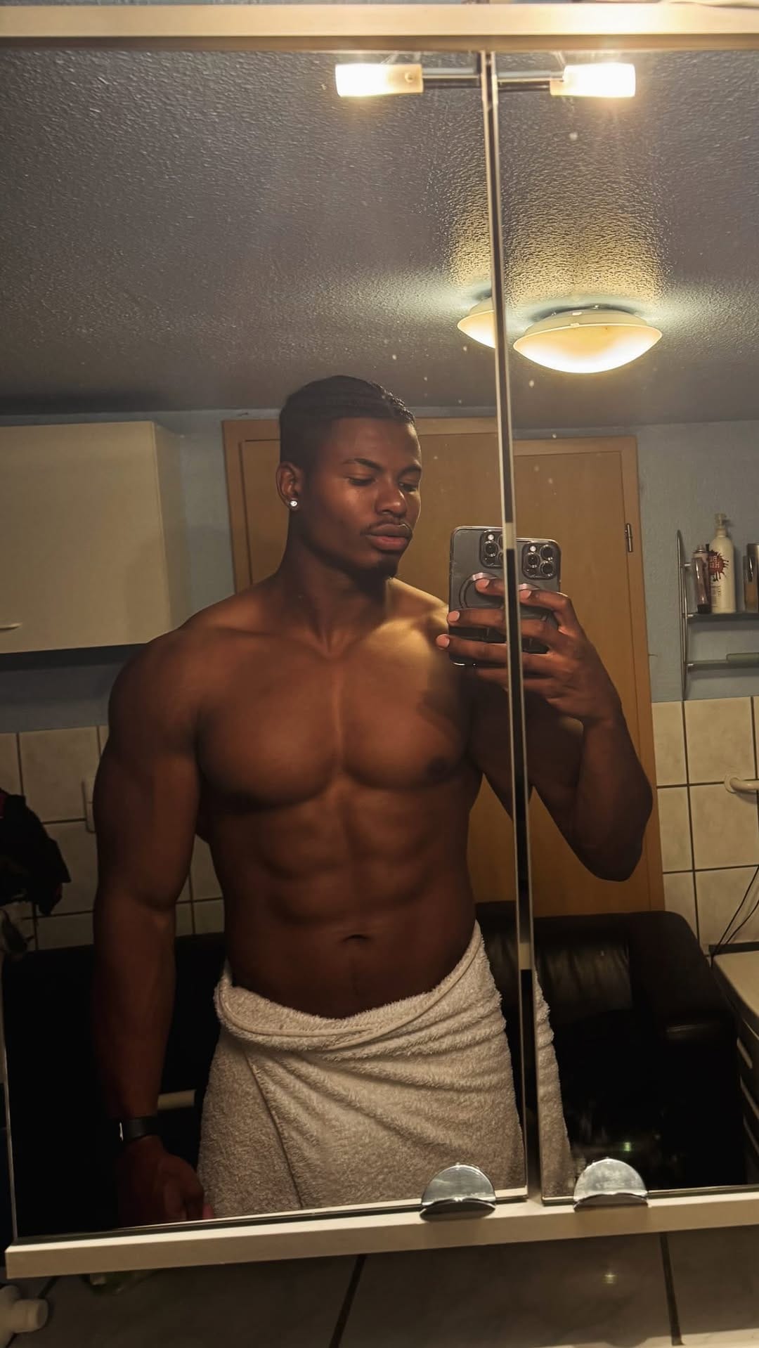 Post 10 by 𝔸𝕞𝕒𝕦𝕣𝕪 on Instagram (video)