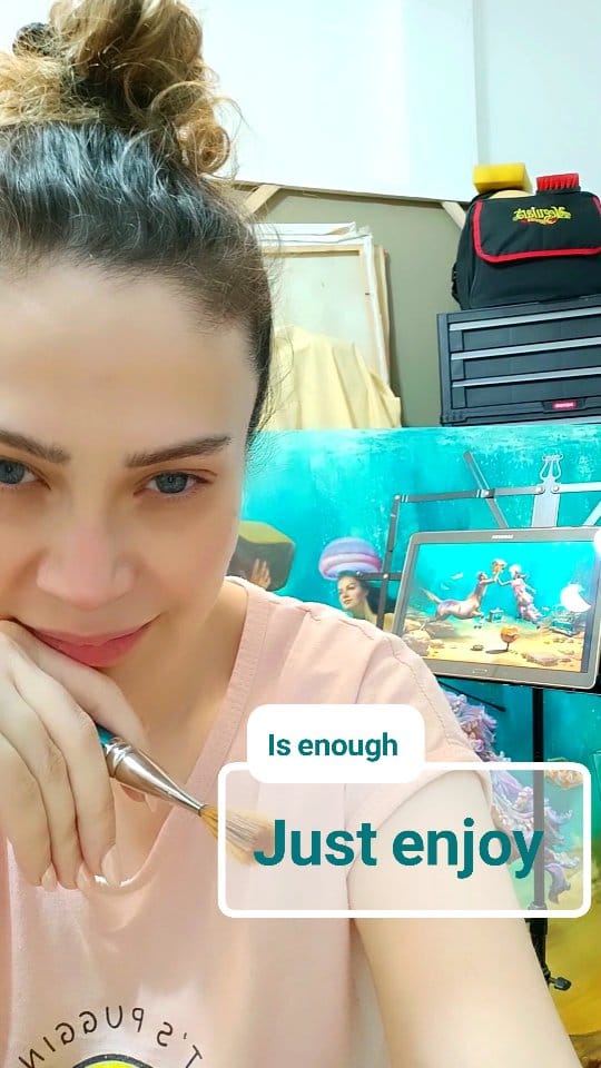 Post 1 by farzanehshateri👩🏼‍🎨فرزانه شاطری(نقاش) on Instagram (video)