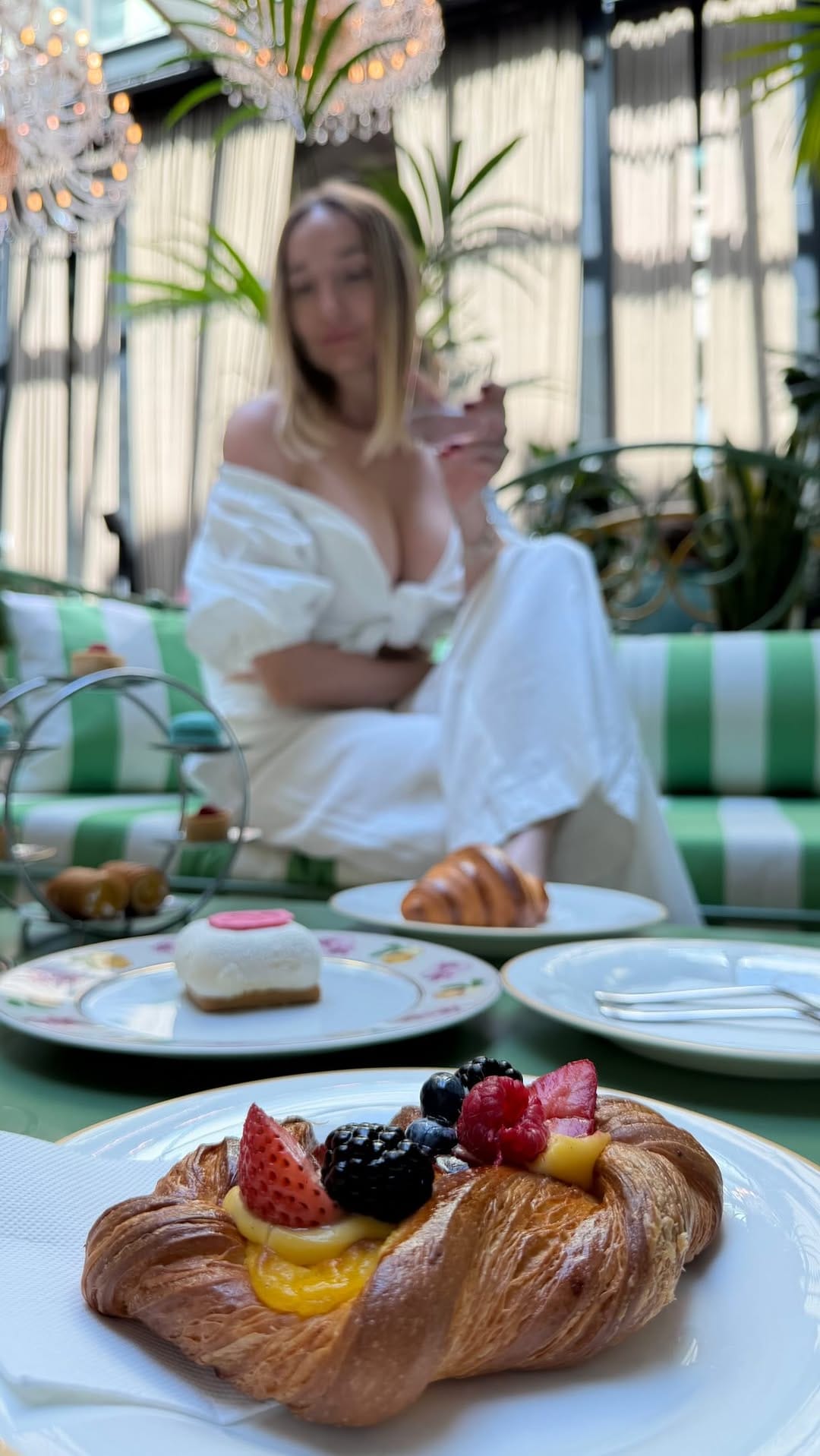 Post 1 by Tati Sibio on Instagram (video)