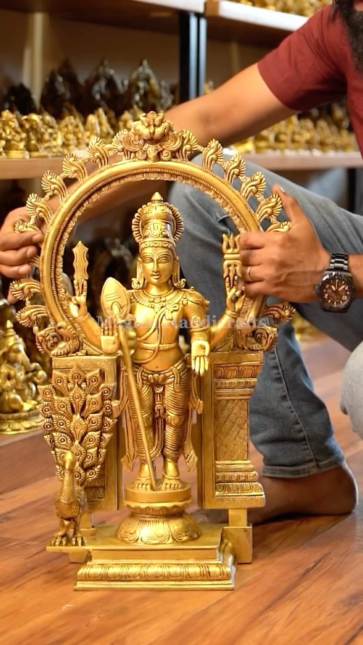 Post 8 by Magizh Handicrafts Ⓡ on Instagram (video)