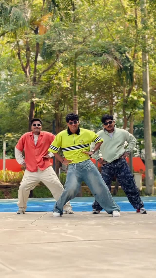 Post 5 by SHUBHAM REVANKAR on Instagram (video)