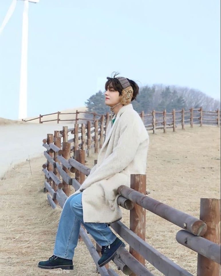Post 8 by KIM TAEHYUNG (김태형) on Instagram (image)