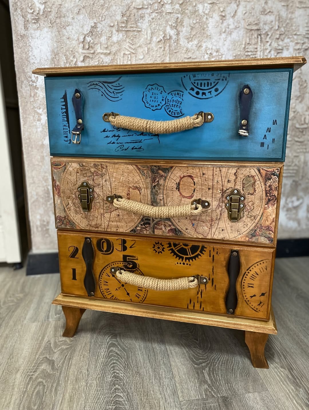 Post 9 by db arthome on Instagram (carousel)