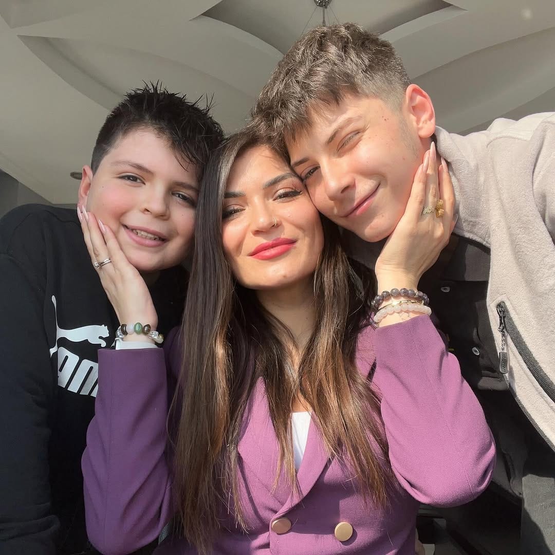 Post 10 by Cansu Bülbül on Instagram (image)
