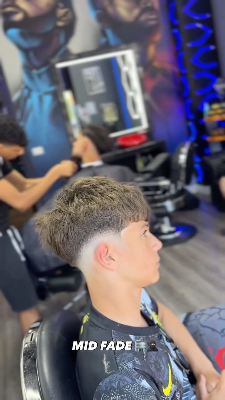 Post 6 by • SHITOS BARBER🇫🇷🥷🏻 • on Instagram (video)