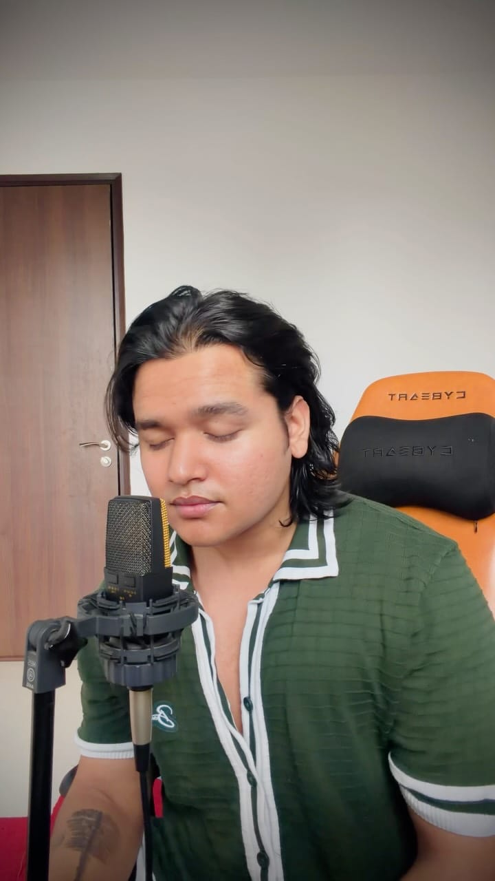 Post 6 by Samyak Prasana on Instagram (video)