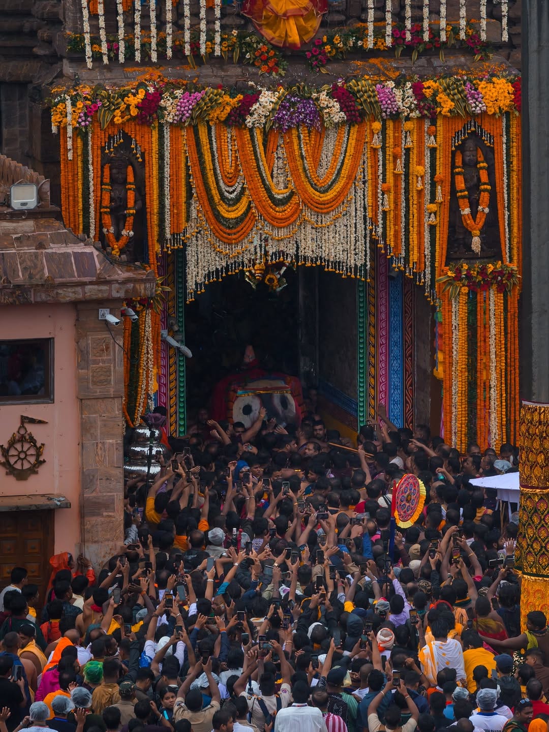 Post 3 by SATYAM BHUYAN on Instagram (carousel)