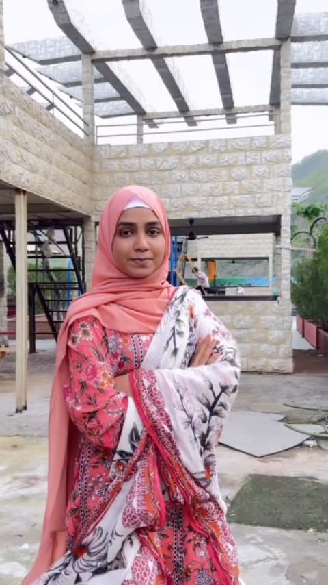 Post 6 by 🌹 AFREEN KHAN 🌹 on Instagram (video)