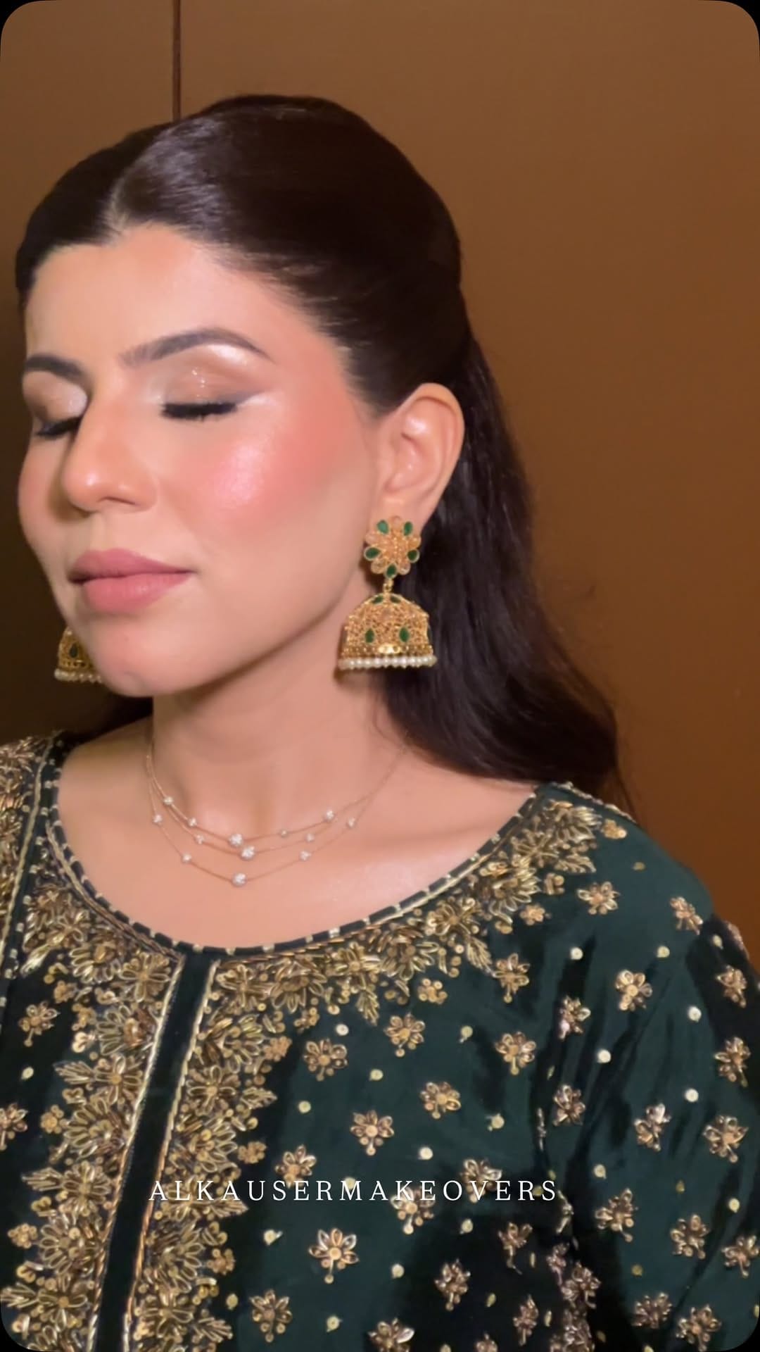 Post 6 by AL KAUSER MAKEUP ARTIST on Instagram (video)