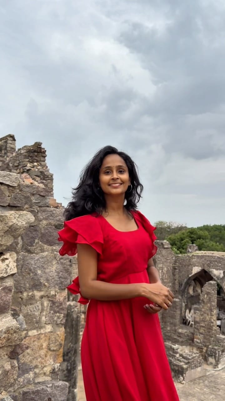 Post 1 by Mudadla sravani on Instagram (video)