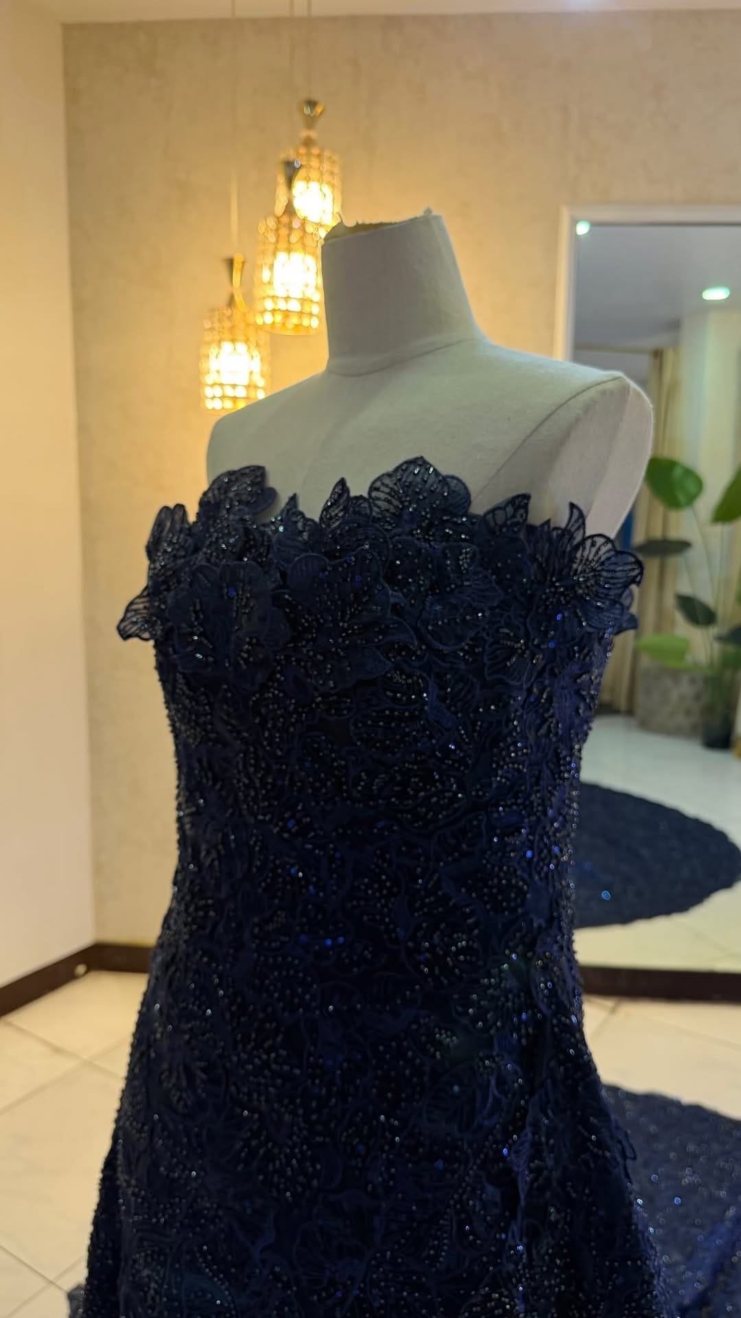 Post 1 by BELLA BORROMEO on Instagram (video)