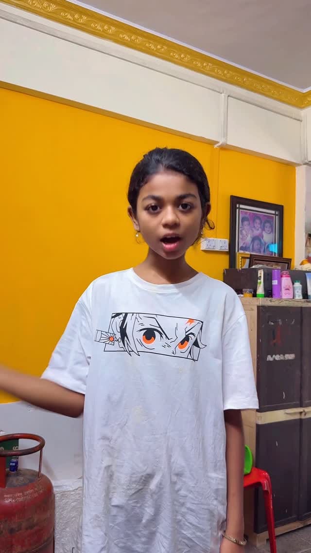 Post 10 by Varsha Solanki on Instagram (video)