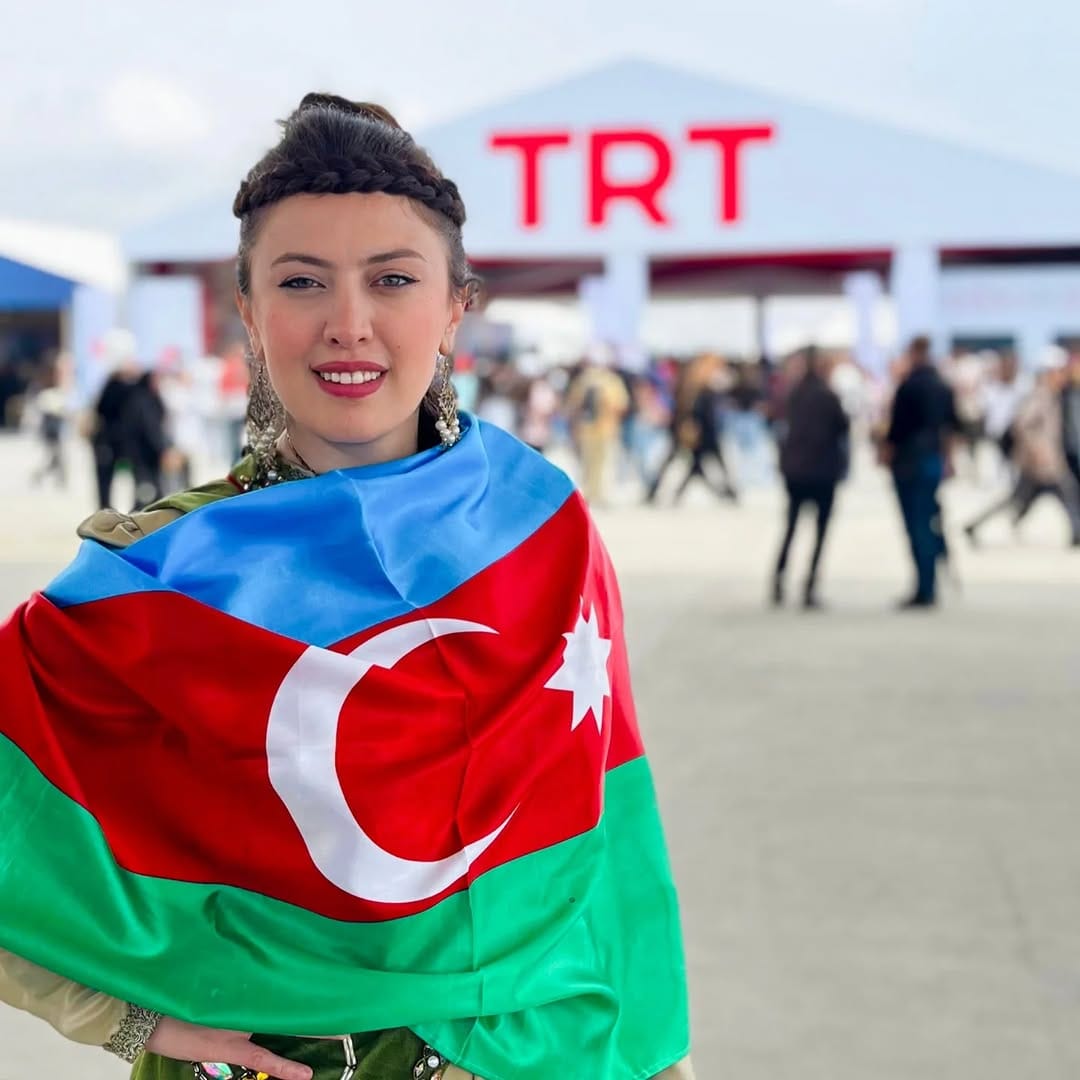 Post 2 by Dr.Seide Ömer TRT TÜRKÜ RADYO AZERBAYCAN RÜZGARI on Instagram (carousel)
