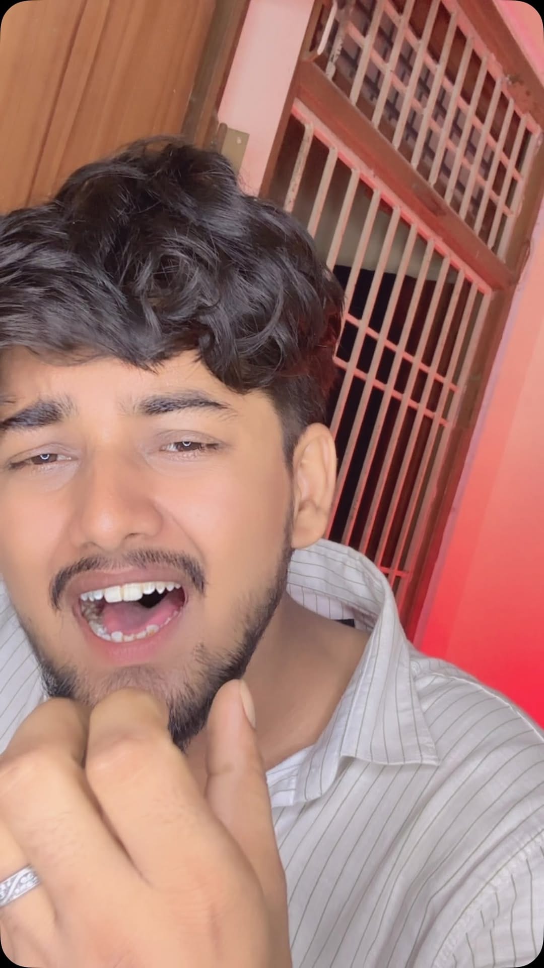 Post 5 by RAHUL SINGH on Instagram (video)