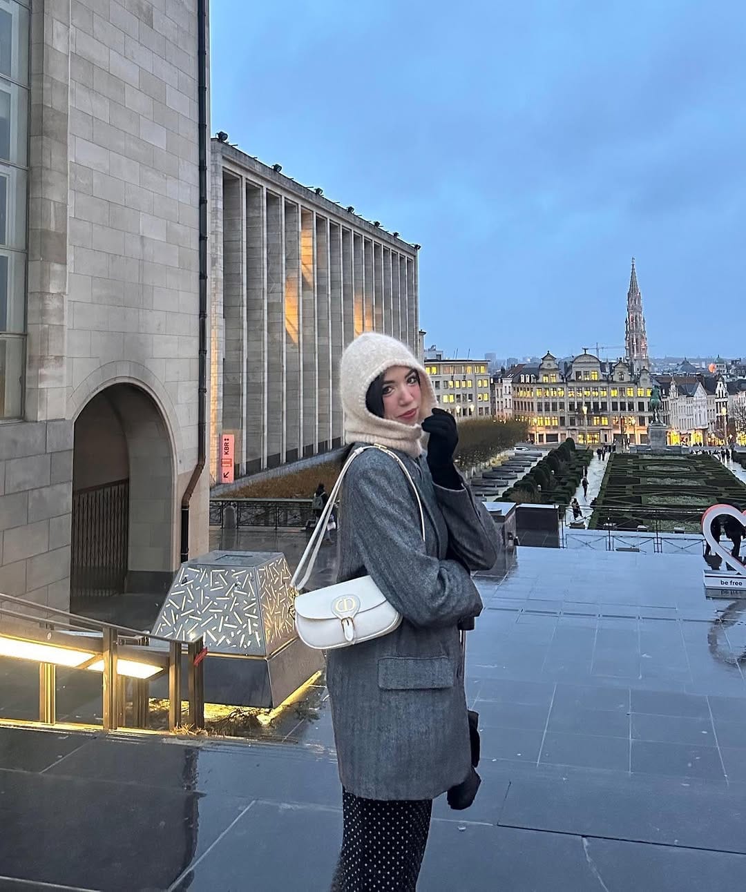 Post 10 by Asma Hamdi ❄️ on Instagram (carousel)