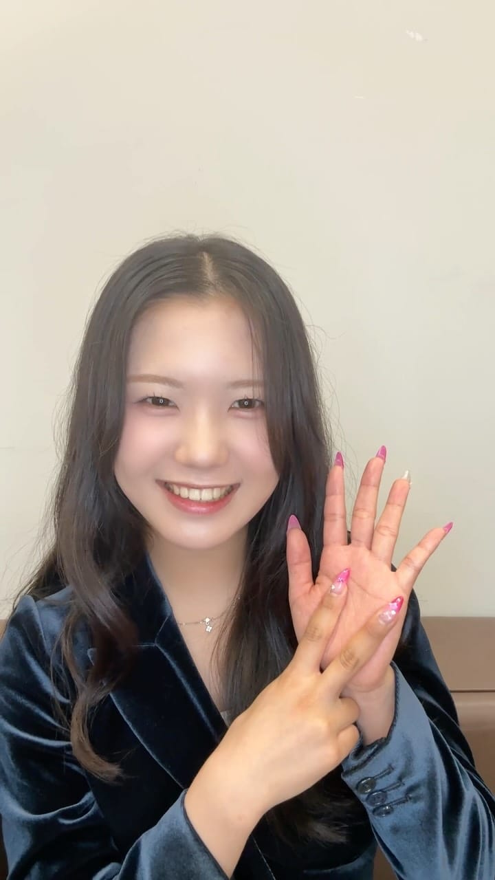 Post 5 by ANGERME (アンジュルム) on Instagram (video)