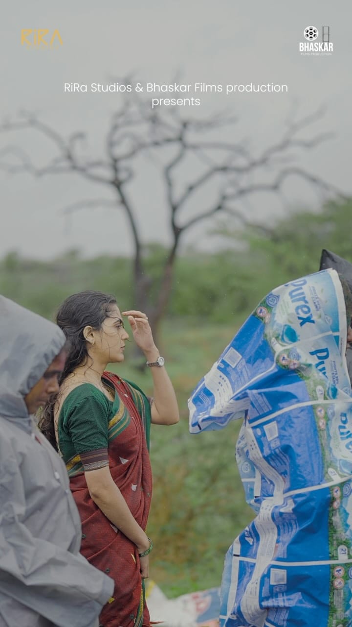 Post 6 by Riya Raj रिया राज on Instagram (video)