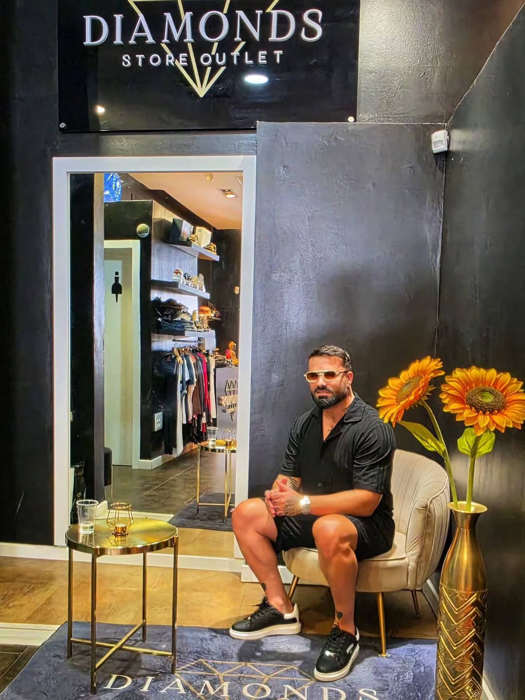 Post 4 by Tutto Durán on Instagram (image)