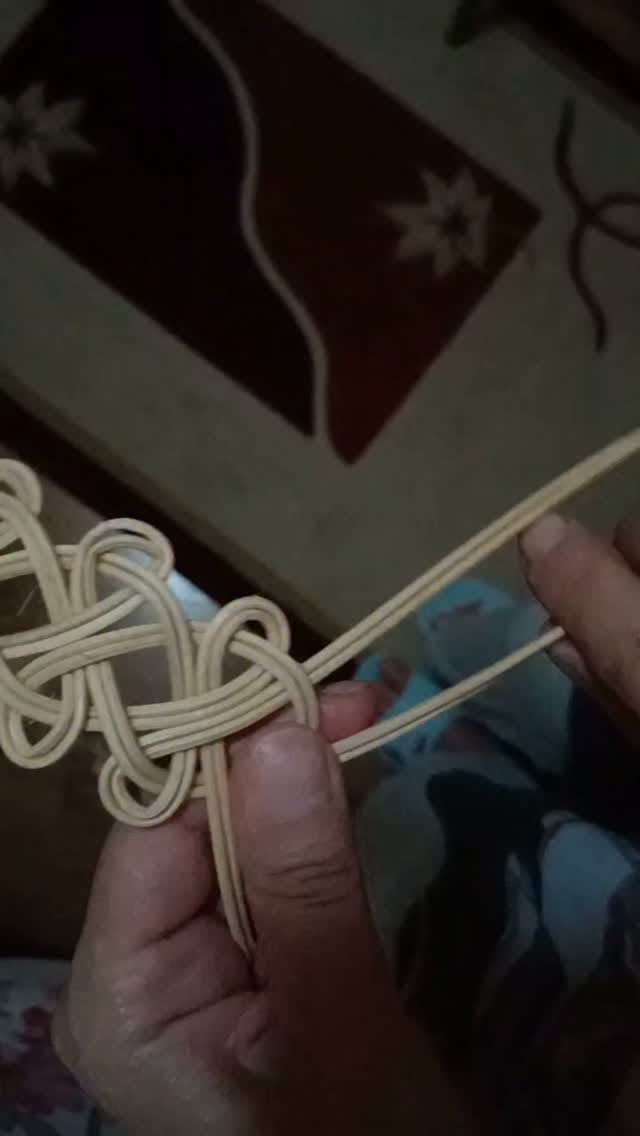 Post 3 by Zehra Bayraktar on Instagram (video)