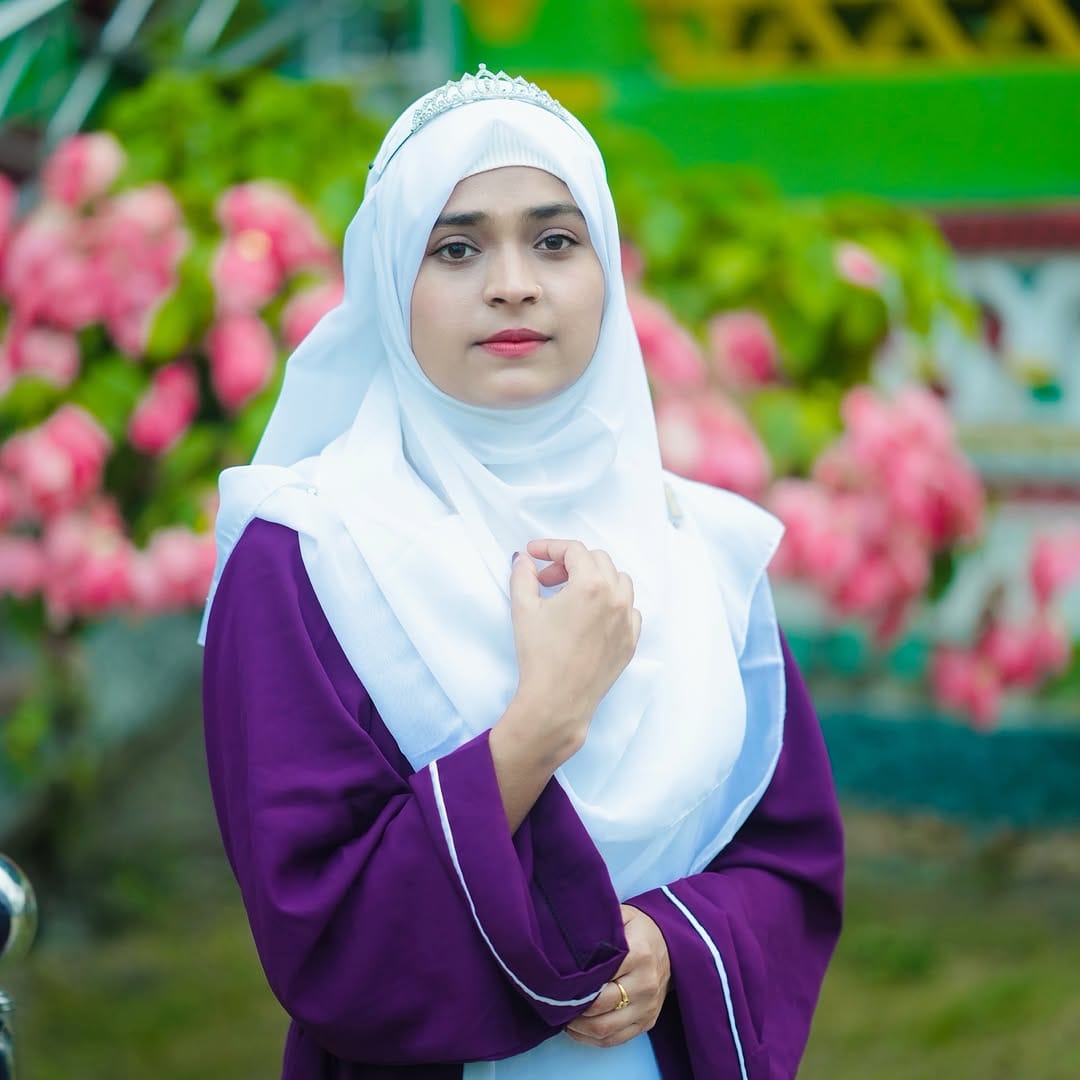 Post 4 by Baby Najnin on Instagram (image)