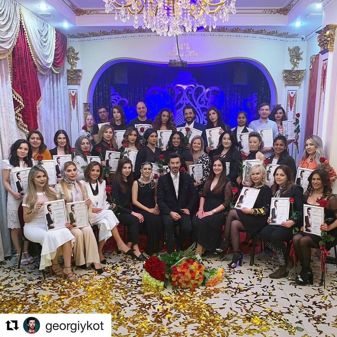 Post 9 by Saliha Güler (hairstylist&makeup) on Instagram (image)