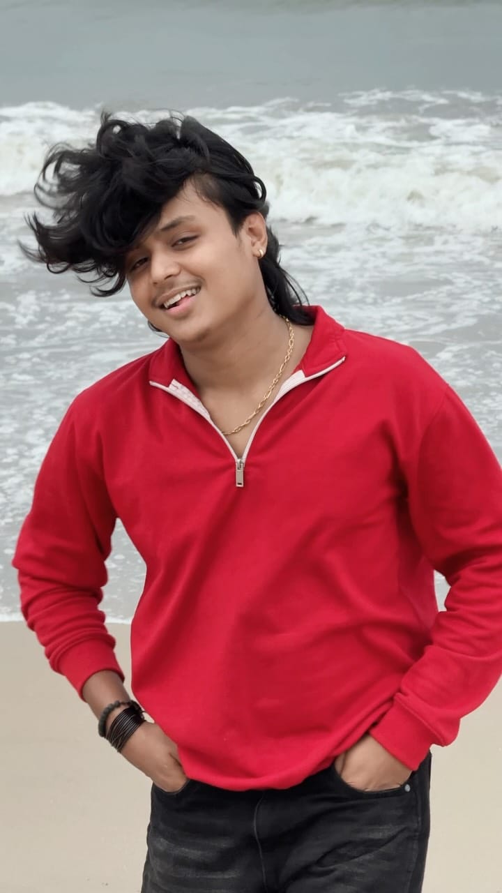 Post 1 by Karthik R on Instagram (video)