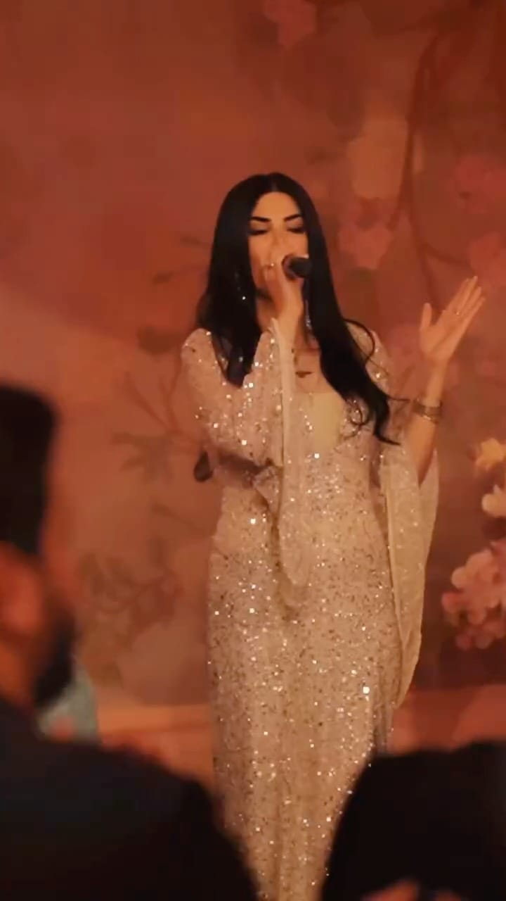 Post 7 by Delila Dilan on Instagram (video)