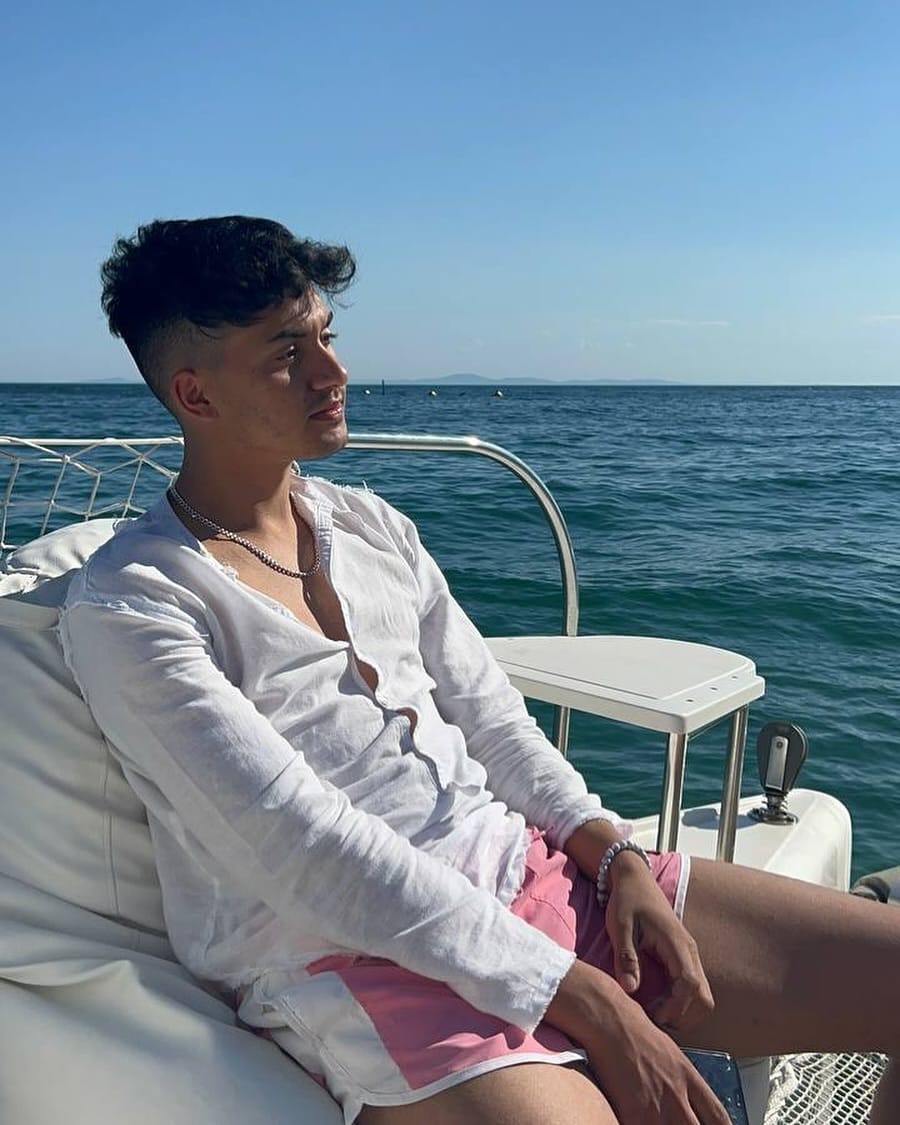 Post 8 by Raid on Instagram (image)