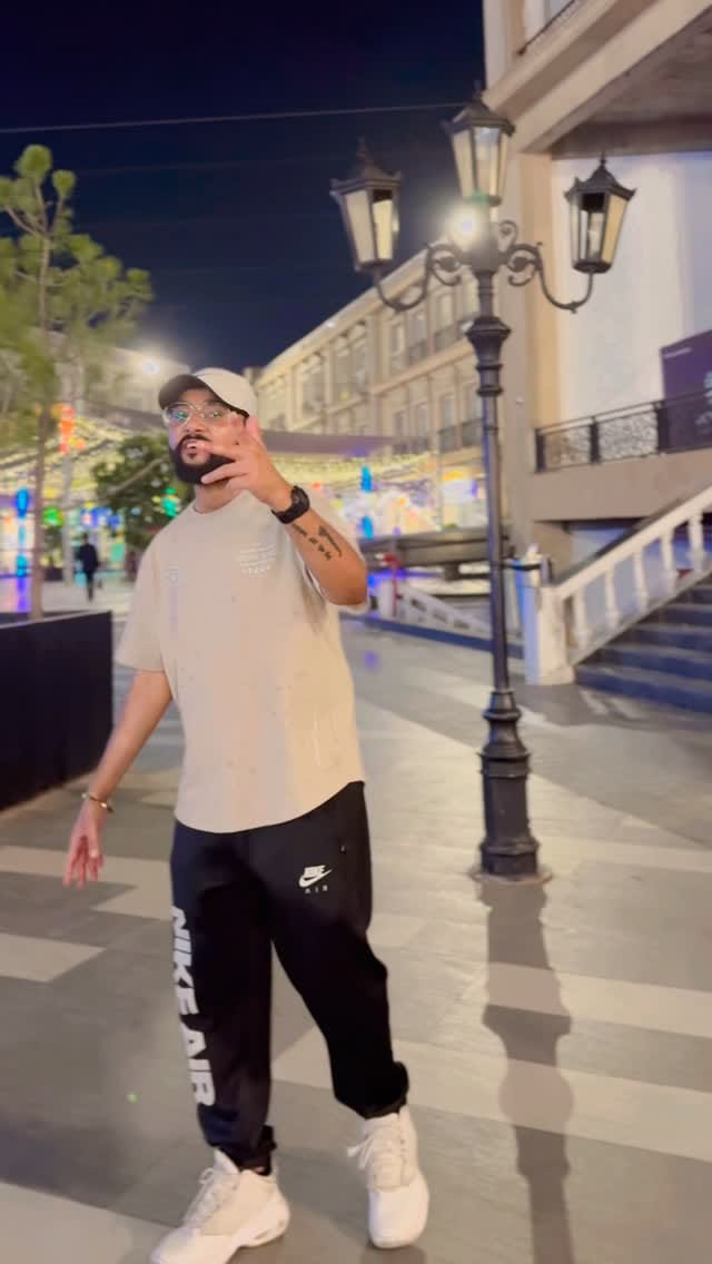 Post 6 by Sukhpreet Singh on Instagram (video)