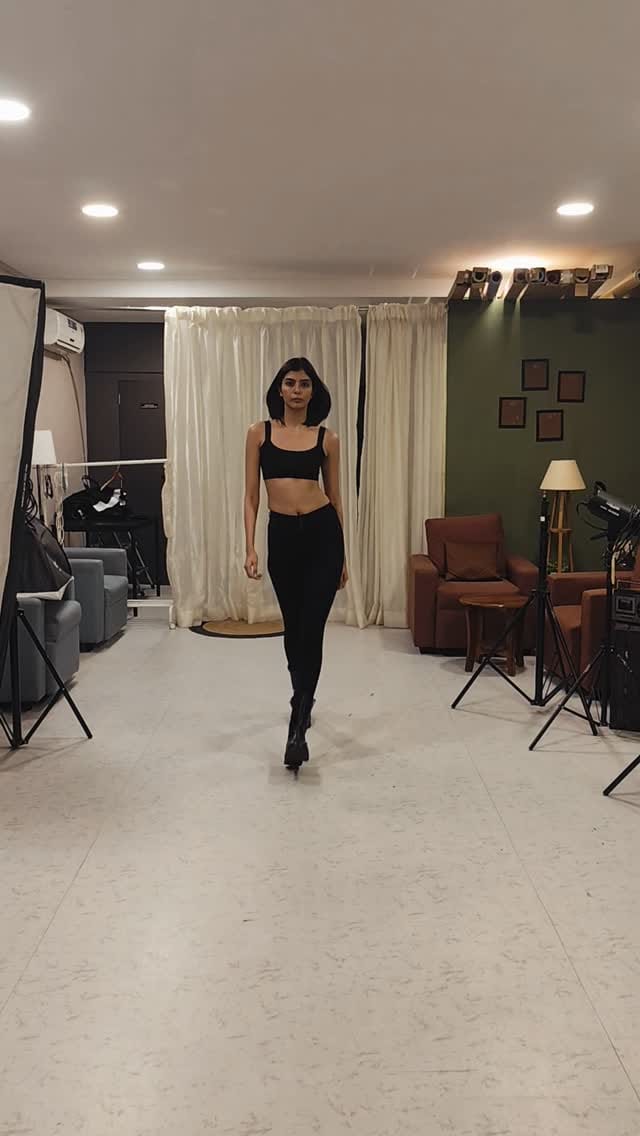 Post 1 by Barbie on Instagram (video)