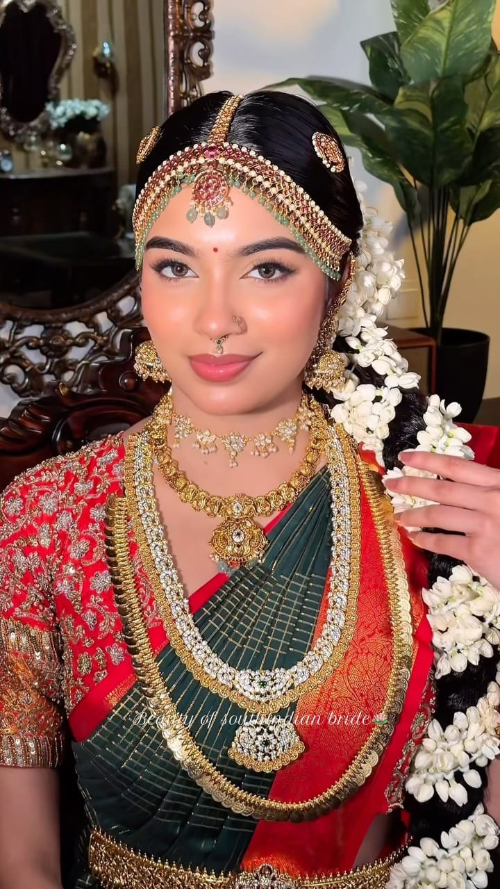 Post 1 by Sahaara_bridal_studio | Chennaimua on Instagram (video)