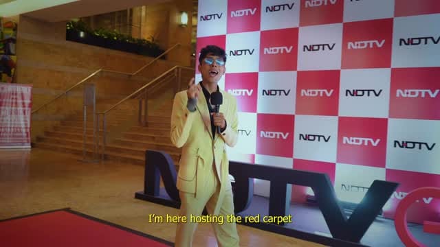 Post 8 by Divya Fofani on Instagram (video)