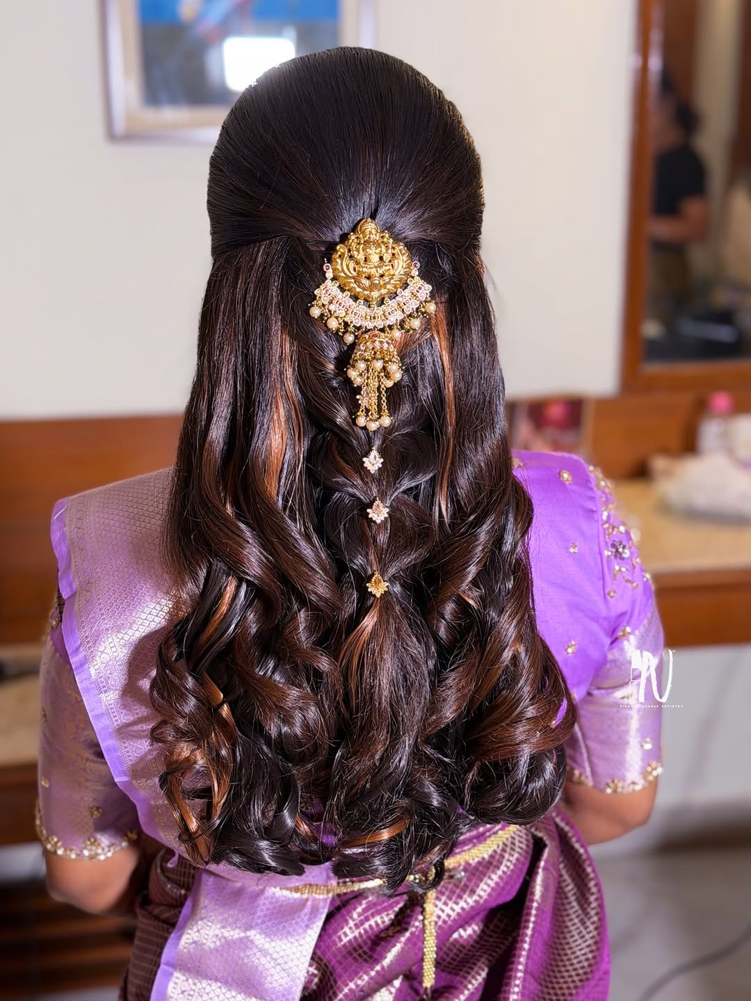 Post 6 by Nirmala Mohan 💃🏻 on Instagram (carousel)