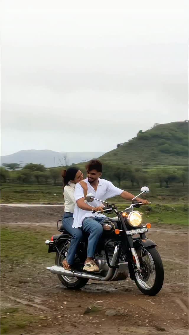 Post 3 by Shrushti malwande on Instagram (video)