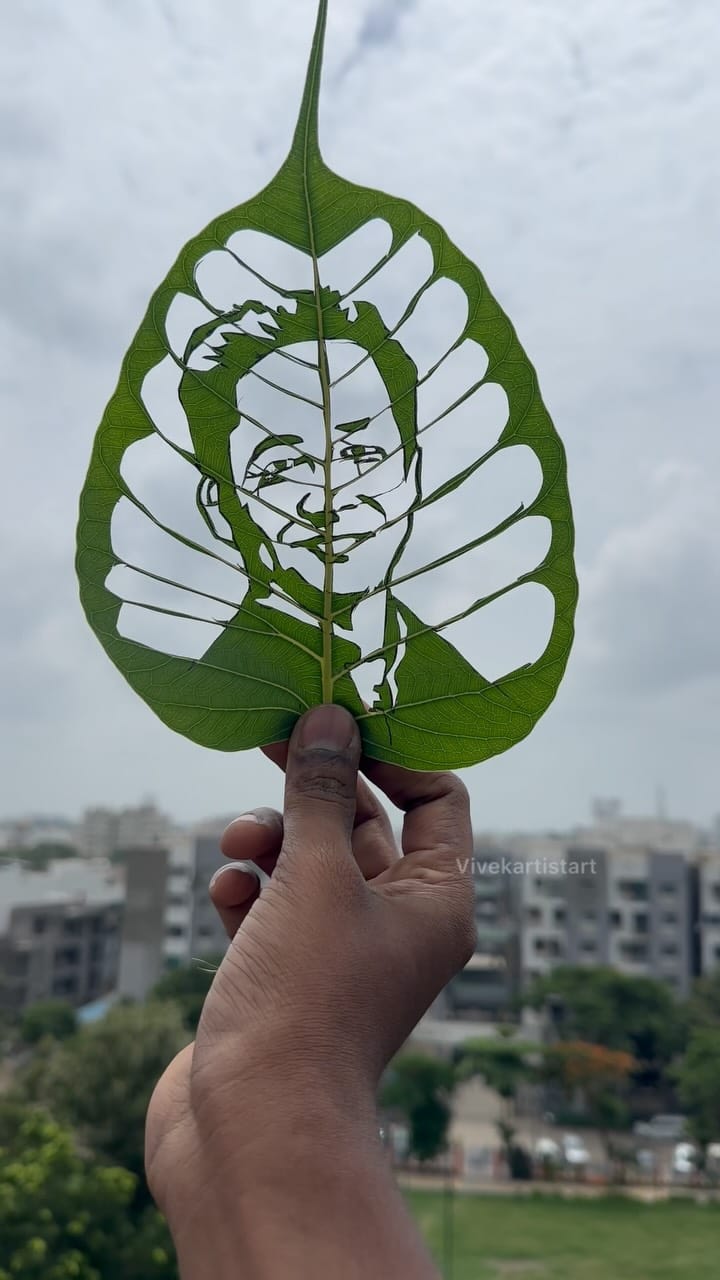 Post 2 by Vivek Sketch Artists on Instagram (video)