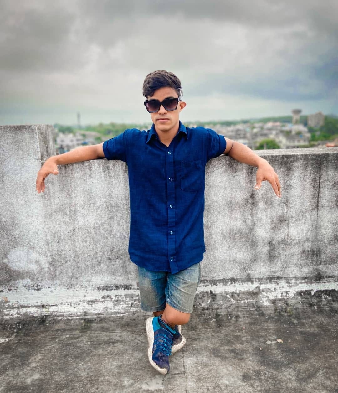 Post 10 by Dipak Rajput on Instagram (image)